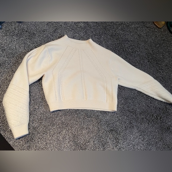 Club Monaco Crop knit  mockneck sweater - Picture 1 of 2